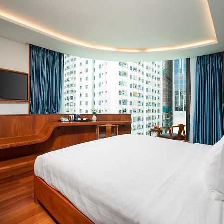 Monalisa Luxury Hotel ดานัง ภายนอก รูปภาพ