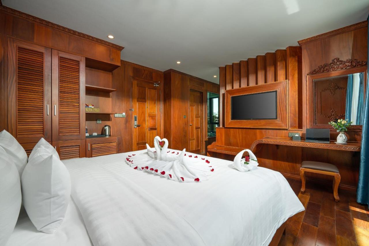 Monalisa Luxury Hotel ดานัง ภายนอก รูปภาพ
