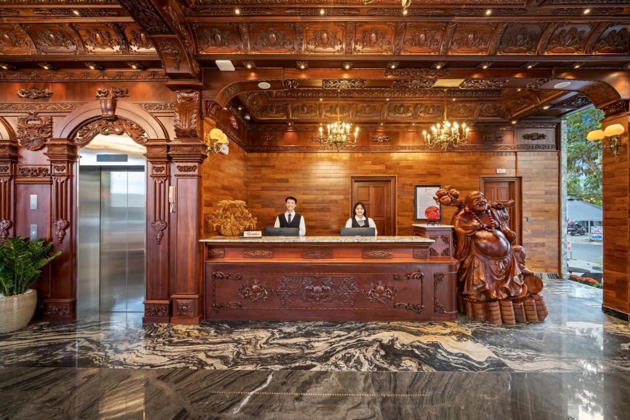Monalisa Luxury Hotel ดานัง ภายนอก รูปภาพ