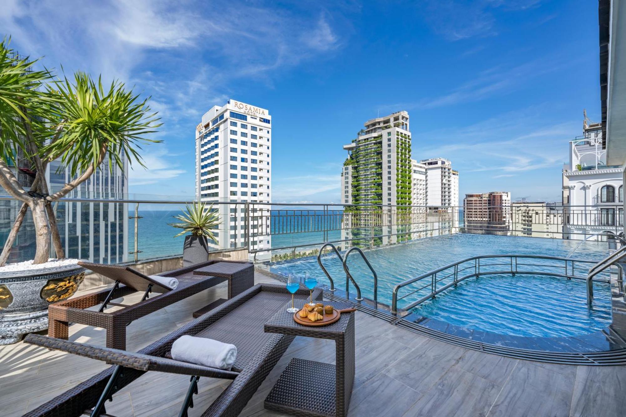 Monalisa Luxury Hotel ดานัง ภายนอก รูปภาพ